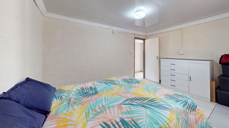 2 Bedroom Property for Sale in Mohadin North West